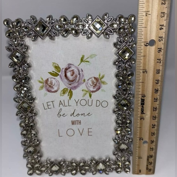 Luxe Collection Picture Photo 4 x 6 Frame NEW with Tags Silver Clear Crystals - Picture 6 of 15
